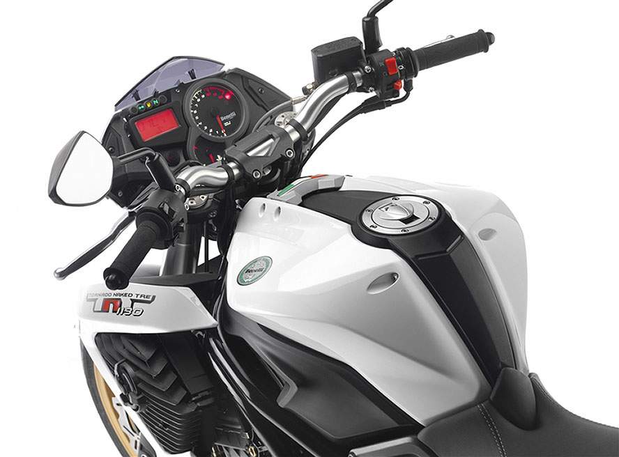 Мотоцикл Benelli TNT 1130R 2015