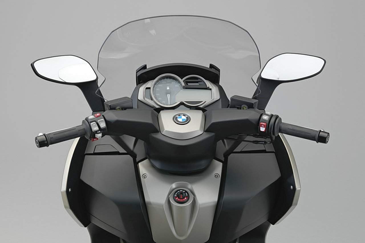 Мотоцикл BMW C 600 Sport 2012 фото