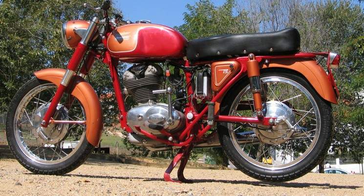 Мотоцикл Ducati 175 TS 1960