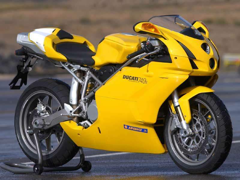 Мотоцикл Ducati 749S 2004