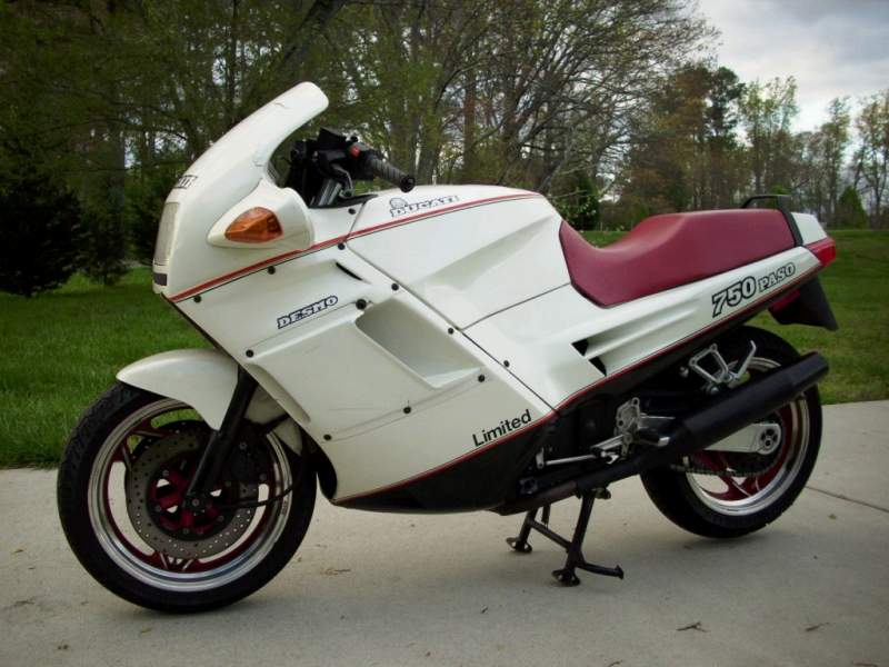 Мотоцикл Ducati 750 Paso Limited 1988