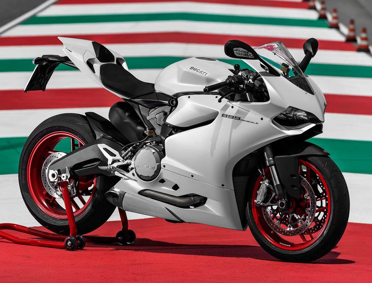 Фотография мотоцикла Ducati 899 Panigale 2015