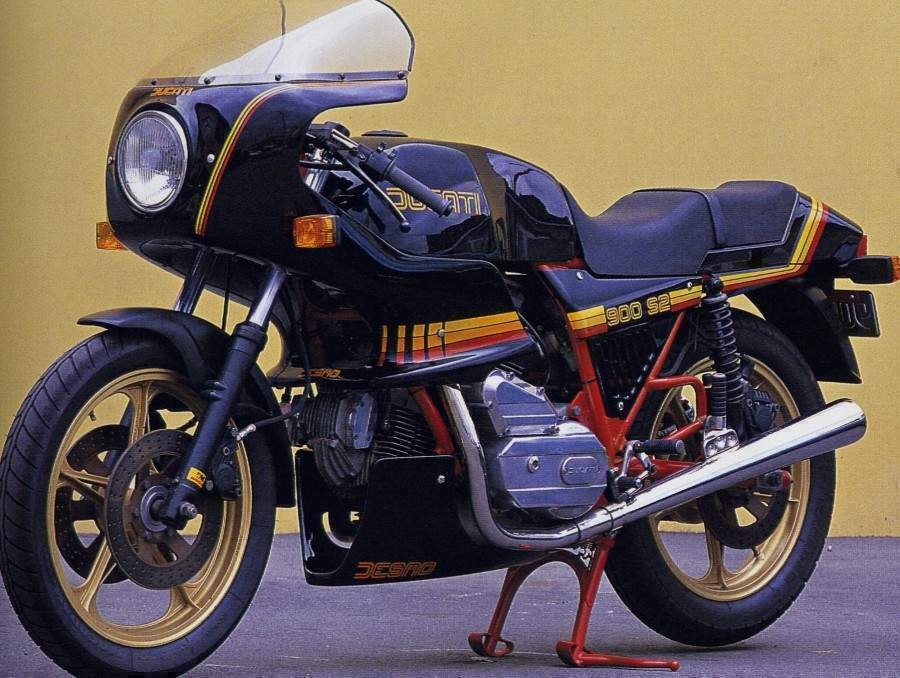 Мотоцикл Ducati 900S2 1982