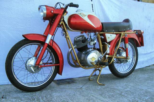 Мотоцикл Ducati 98 Bronco / Cavallino 1960