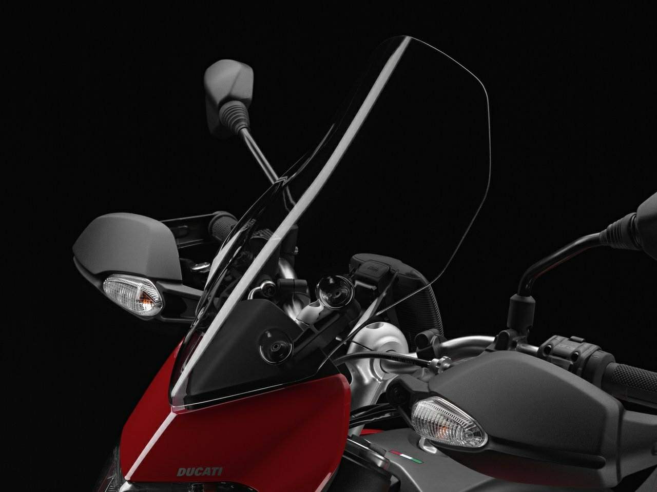 Мотоцикл Ducati Hyperstrada 820 2013 фото