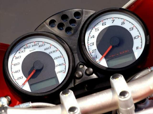 Мотоцикл Ducati Monster S2R 1000 2006