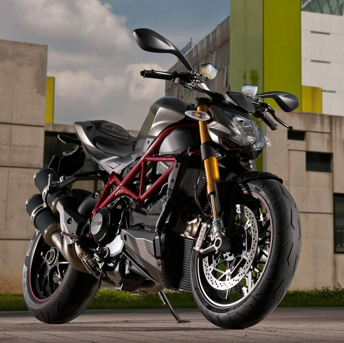 Мотоцикл Ducati Streetfighter S 2011