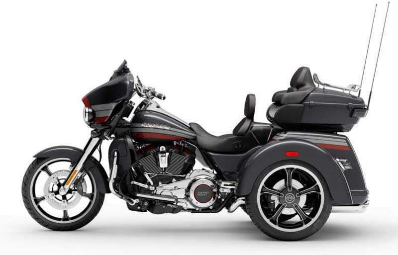 Мотоцикл Harley Davidson Harley Davidson CVO Tri Glide 2020 2020