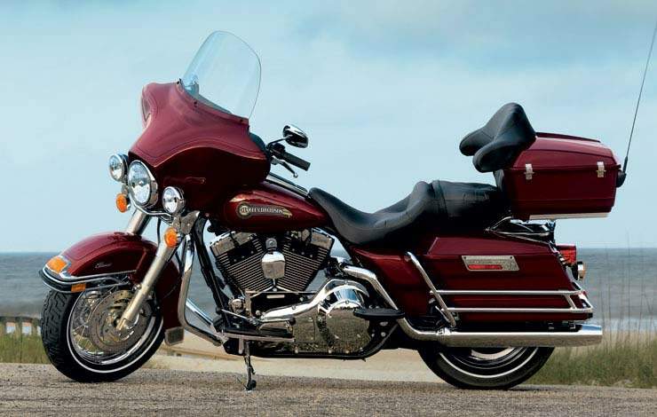 Мотоцикл Harley Davidson FLHTC Electra Glide Classic 2005 фото