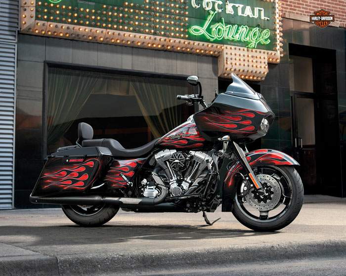 Мотоцикл Harley Davidson FLTRX Road Glide Custom 2012 фото
