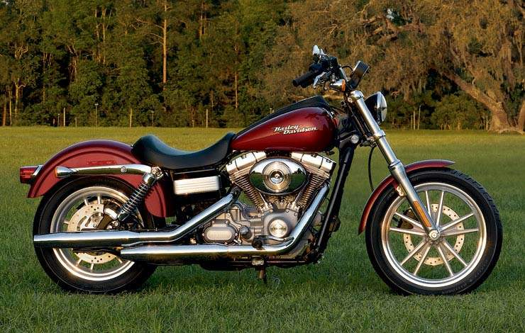 Фотография мотоцикла Harley Davidson FXD Dyna Super Glide 2005