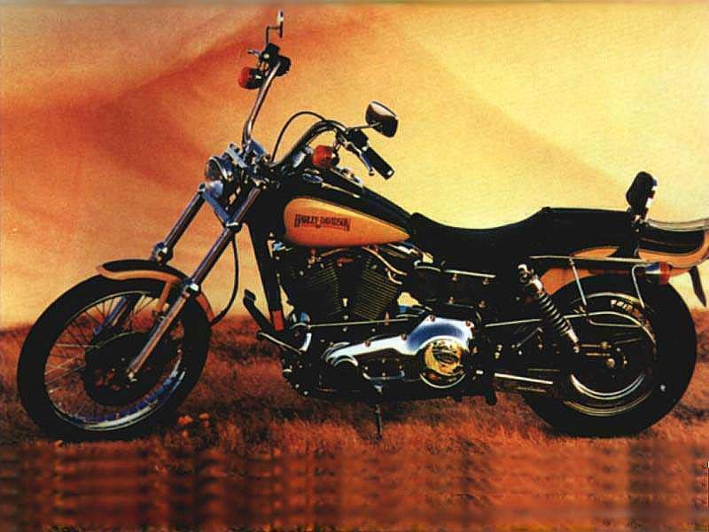 Фотография мотоцикла Harley Davidson FXDWG Dyna Wide Glide 1997