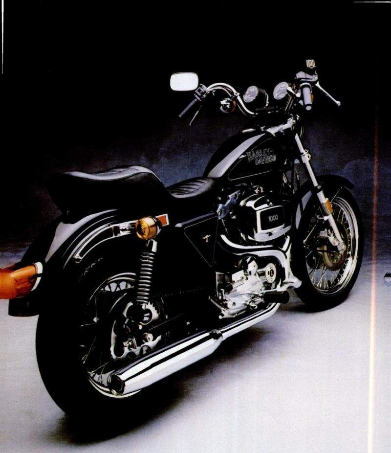 Фотография мотоцикла Harley Davidson XLH 1000 Sportster Hugger 1978