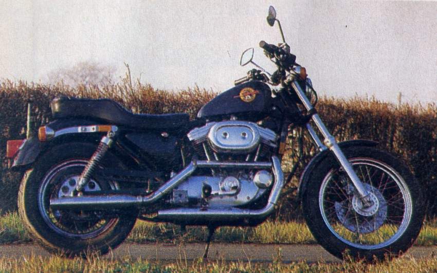 Фотография мотоцикла Harley Davidson XLH 883 Standard 1991