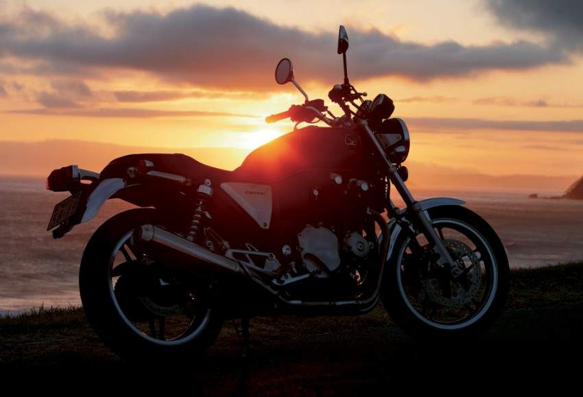 Мотоцикл Honda CB 1100 2011 фото
