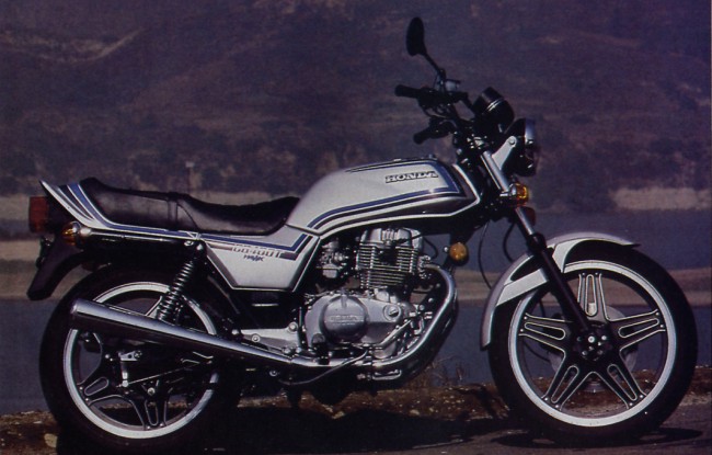 Мотоцикл Honda CB 400T III Hawk 1982