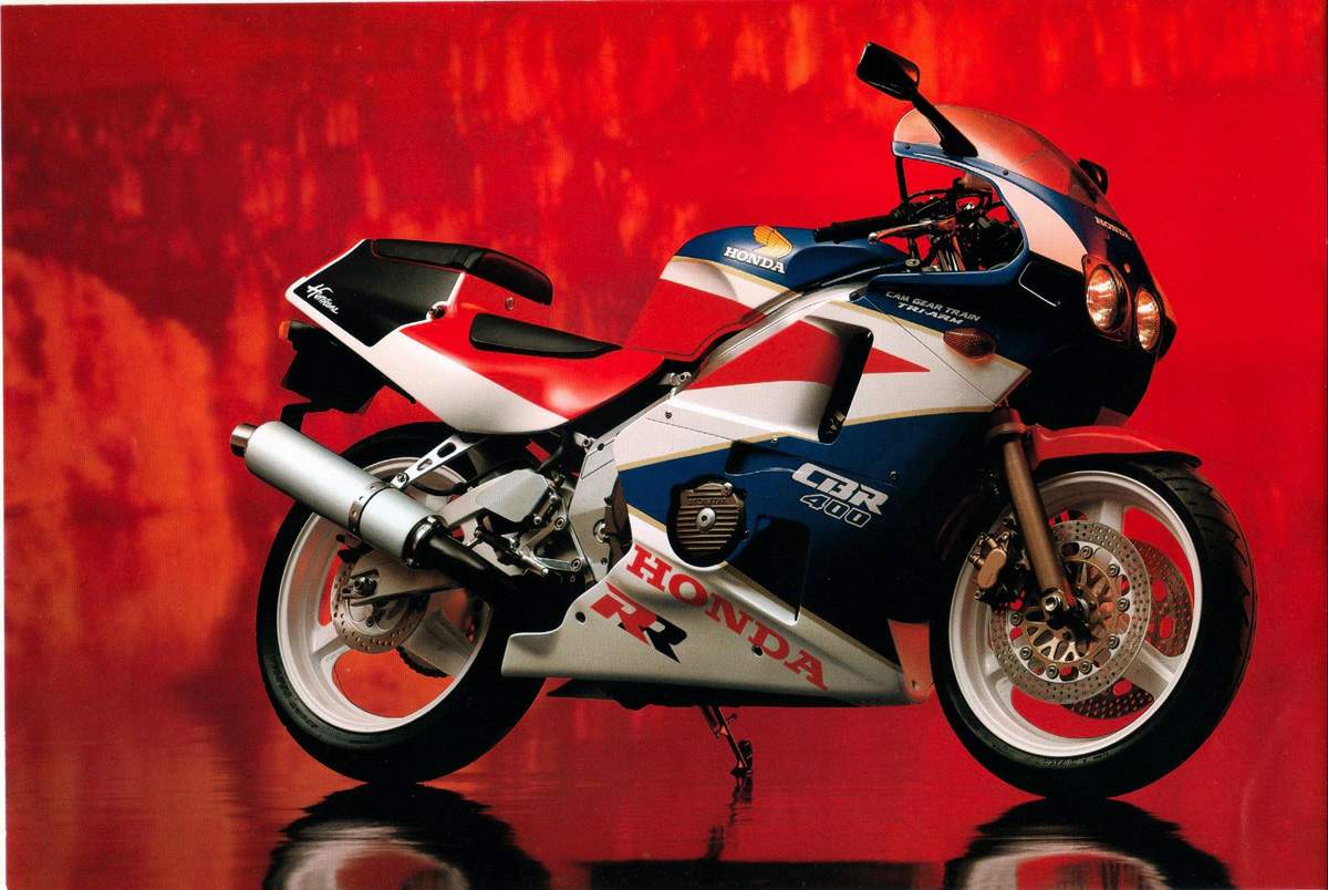 Фотография мотоцикла Honda CBR 400RR 1987