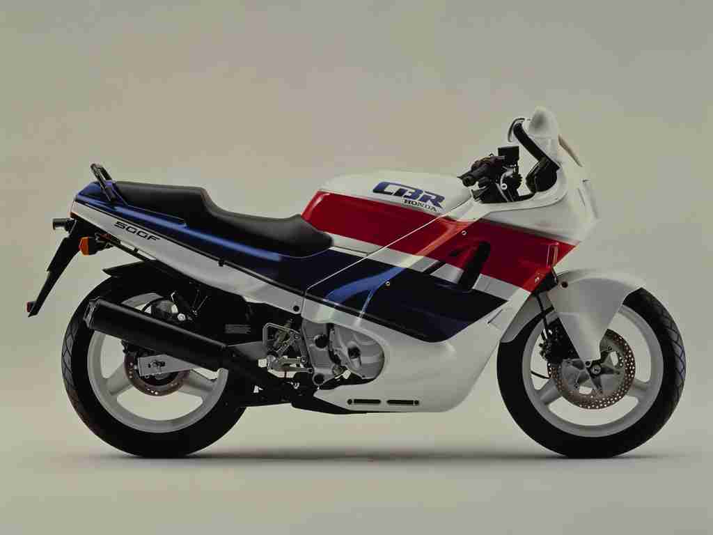 Мотоцикл Honda CBR 500 F 1987