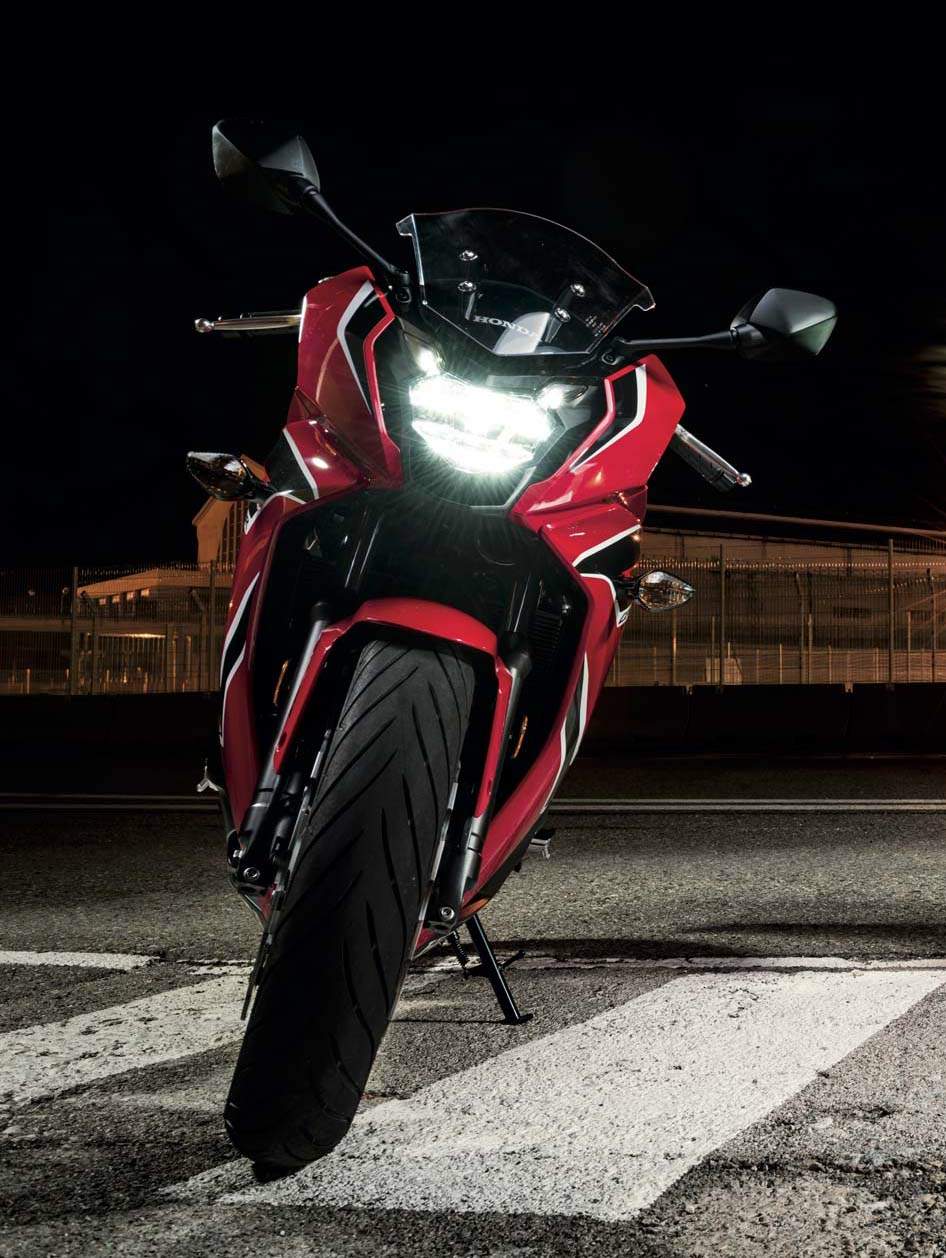 Мотоцикл Honda CBR 650F 2018