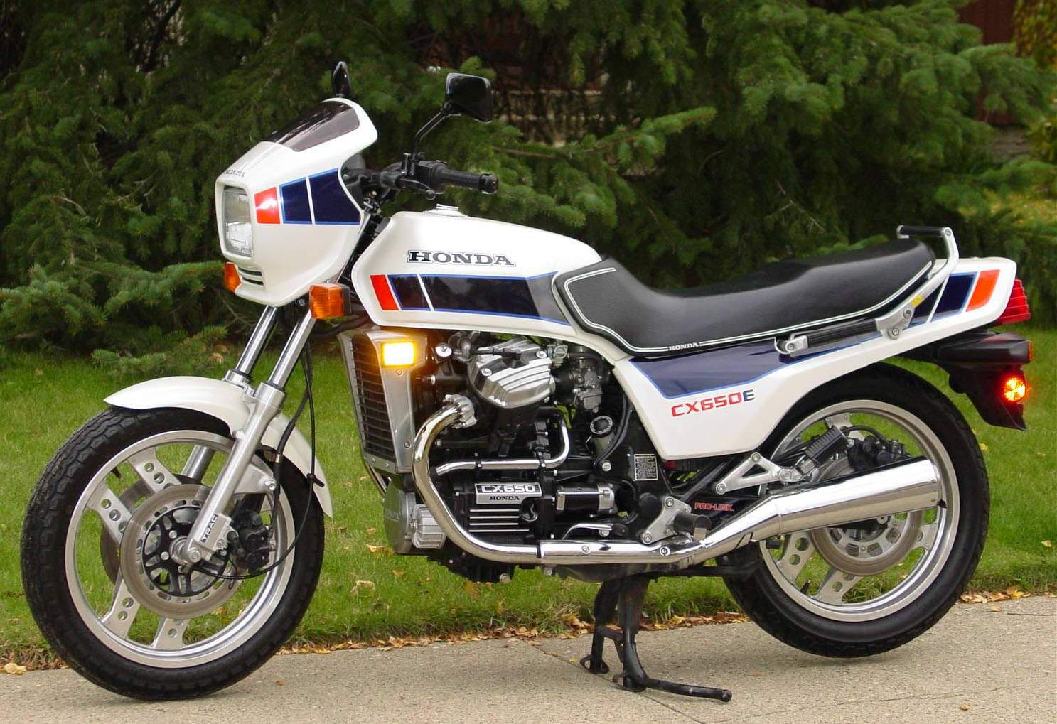 Мотоцикл Honda CX 650E 1984 фото