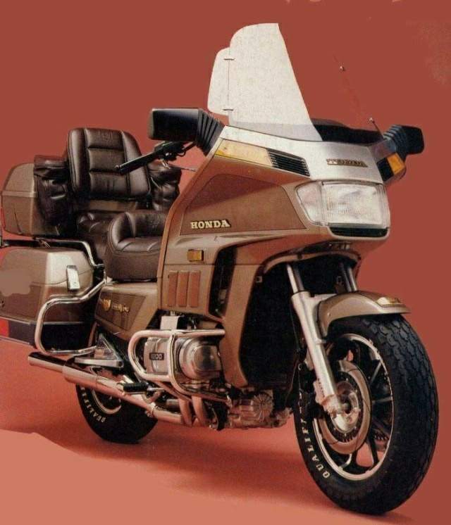 Мотоцикл Honda GL 1200 Goldwing 1984 фото