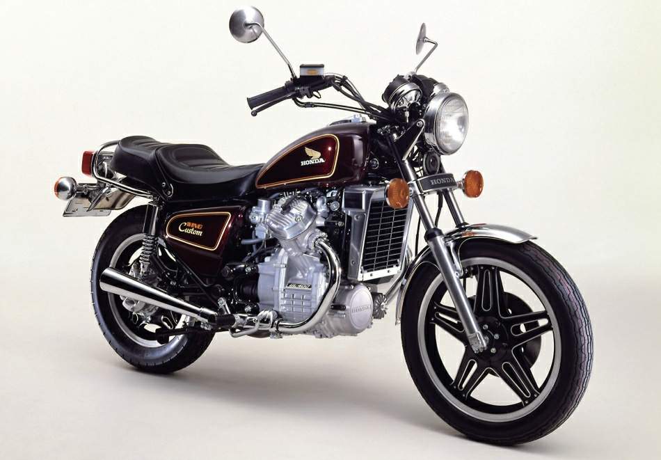 Мотоцикл Honda GL 400 Wing 1980 фото