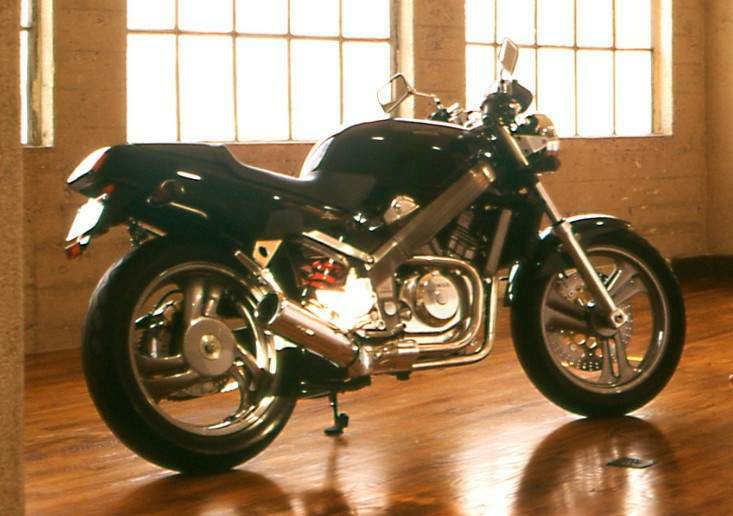 Мотоцикл Honda NT 650 Bros MKI 1987 фото