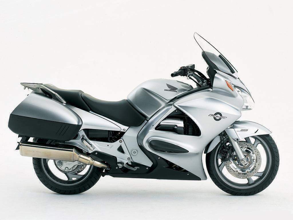 Мотоцикл Honda ST X 1300 Pan European 2004 фото