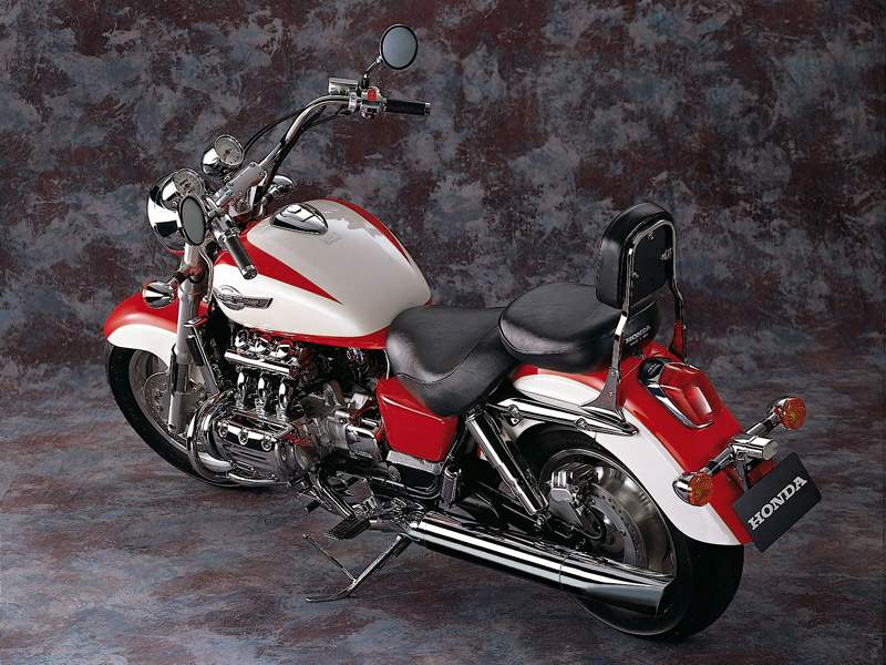 Мотоцикл Honda Valkyrie Interstate 2000 Фото