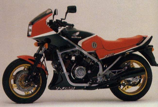 Фотография мотоцикла Honda VF 750F Interceptor 1984