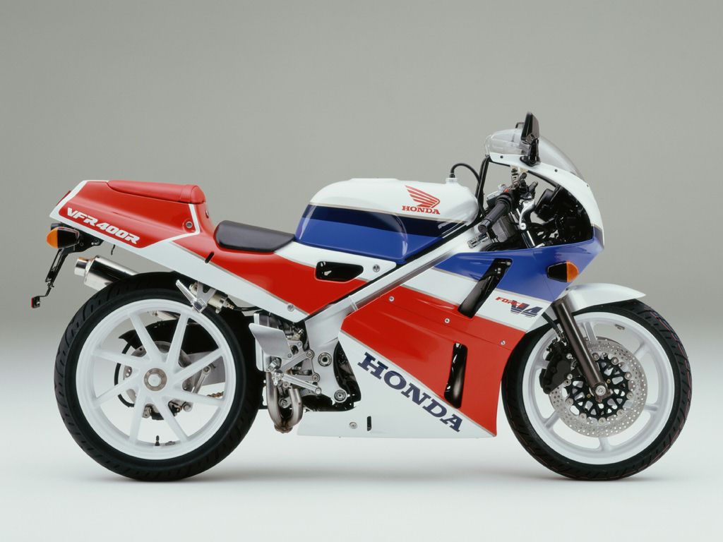 Мотоцикл Honda VFR 400 R 1990