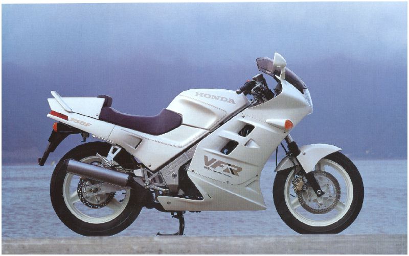 Мотоцикл Honda VFR 750 F 1988