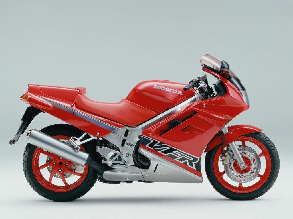 Фотография мотоцикла Honda VFR 750F-P 1993