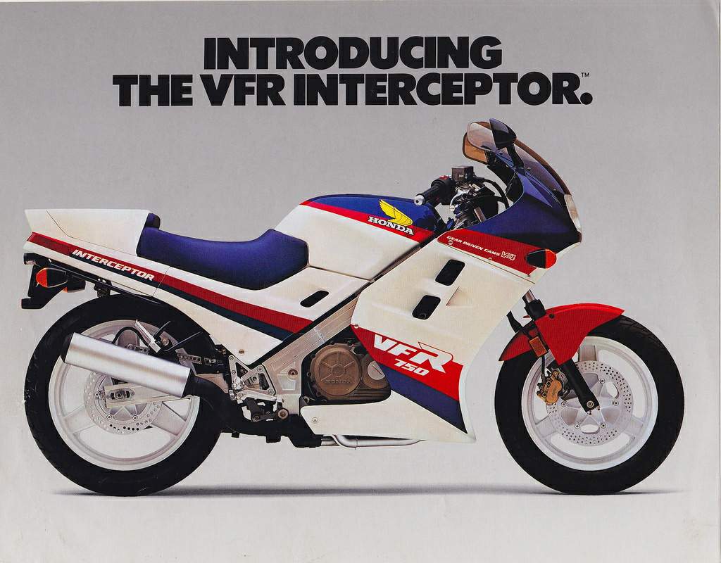 Мотоцикл Honda VFR 750F 1985 фото