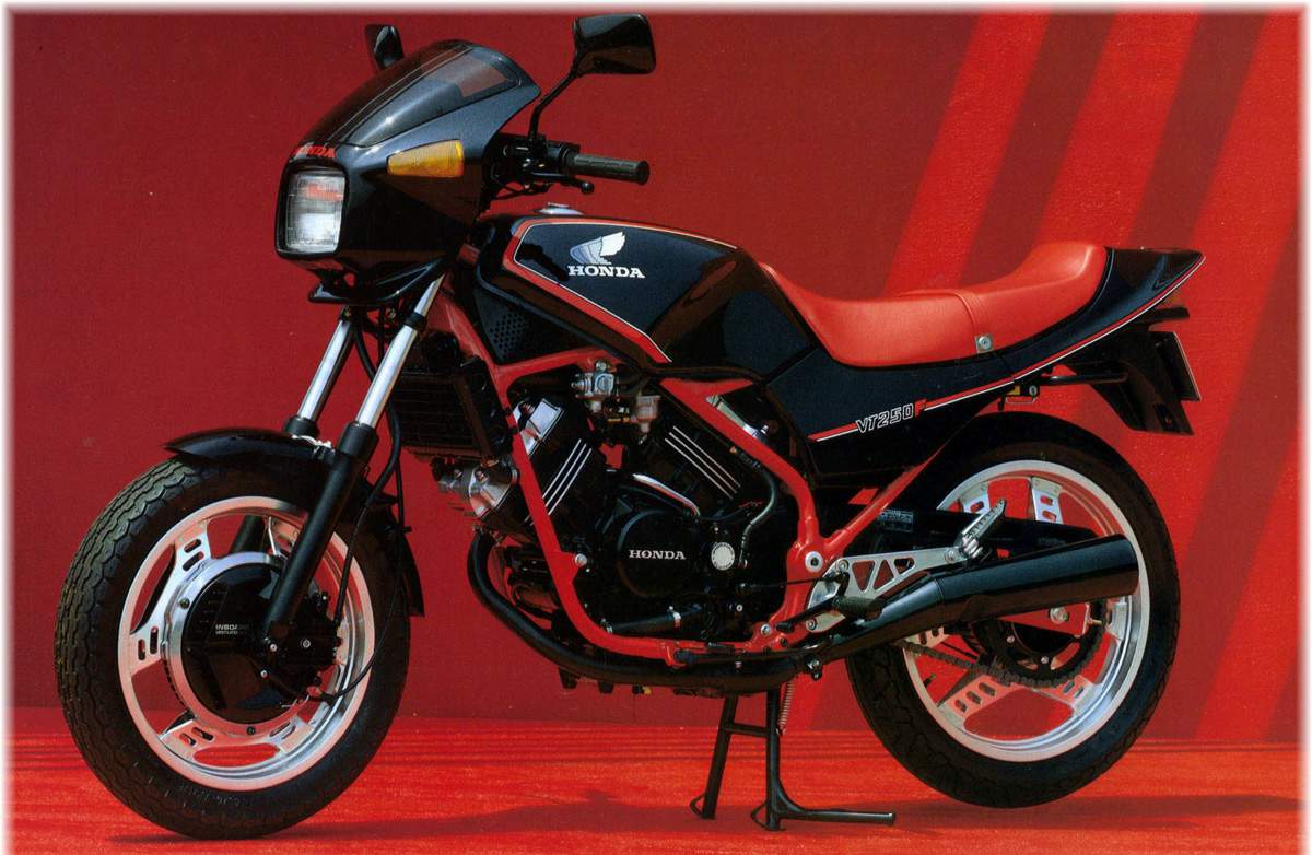 Мотоцикл Honda VT 250F 1982