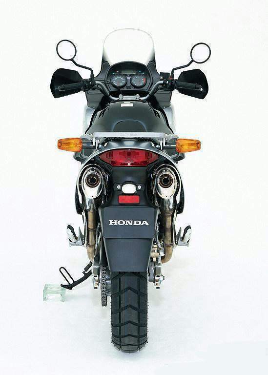 Мотоцикл Honda XL 1000V Varadero 2004 фото