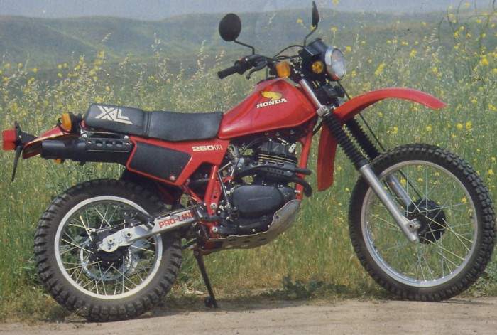 Мотоцикл Honda XL 250R 1982