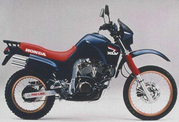 Мотоцикл Honda XL 600V Naked 1988