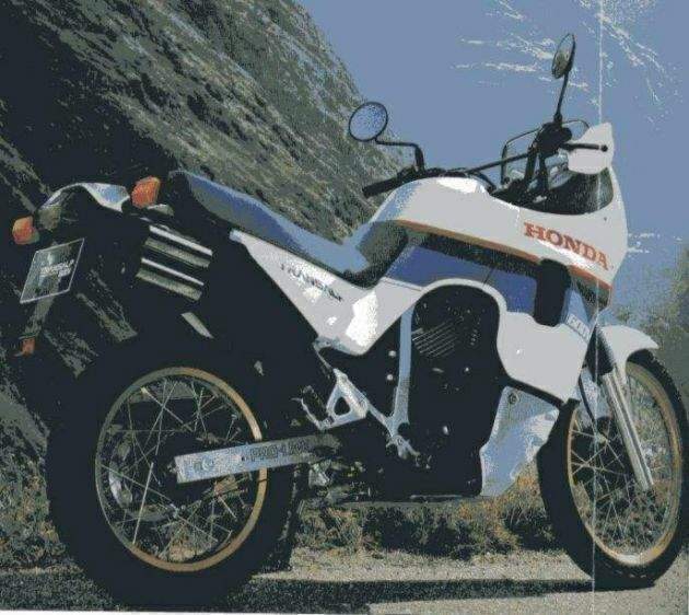 Мотоцикл Honda XL 600V Transalp 1987