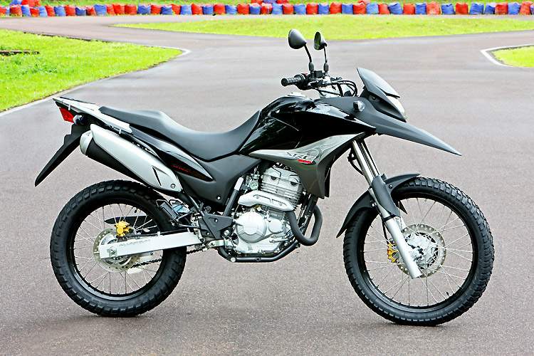Мотоцикл Honda XRE 300 2010 фото