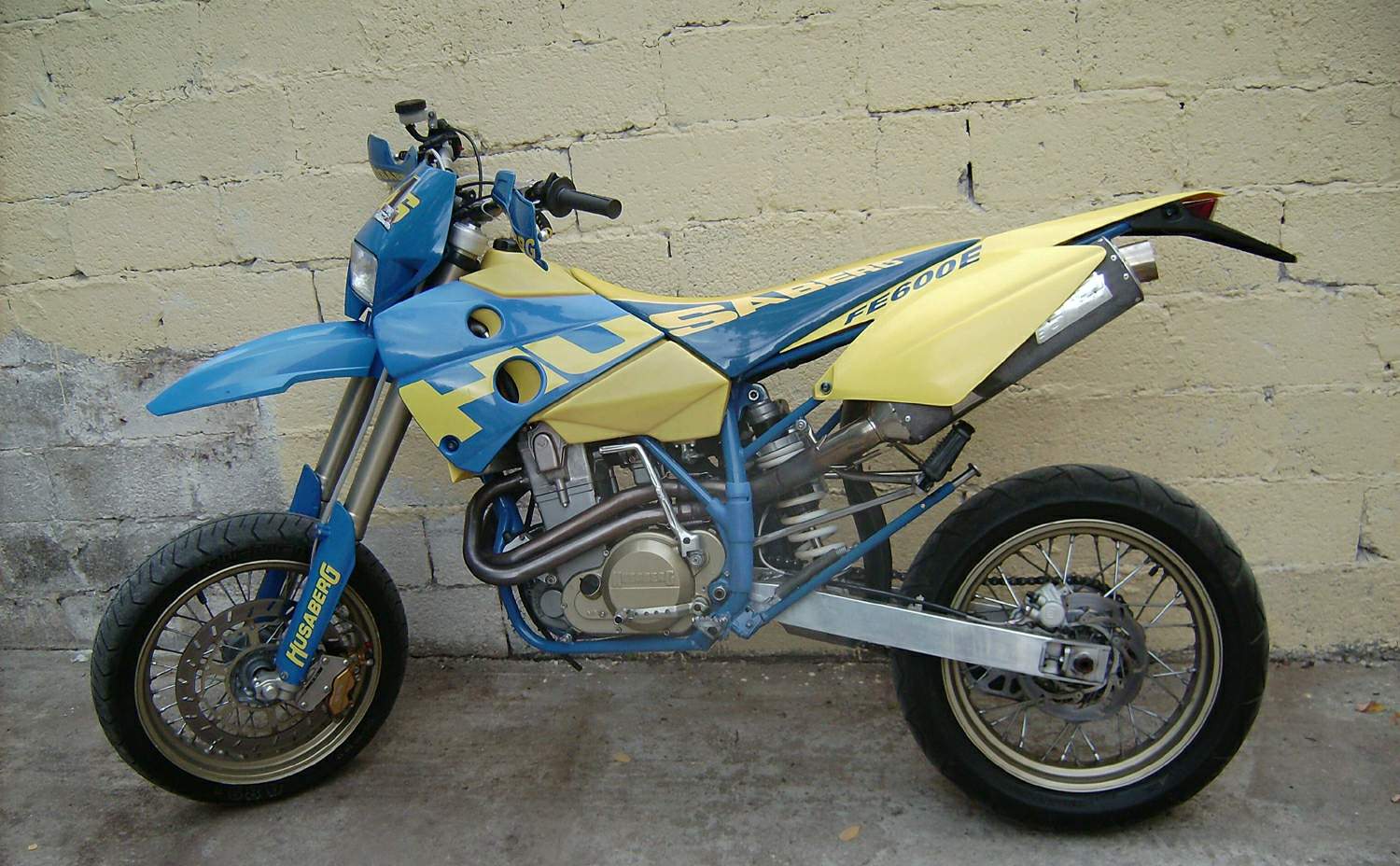 Мотоцикл Husaberg FE 600e Supermoto 2000