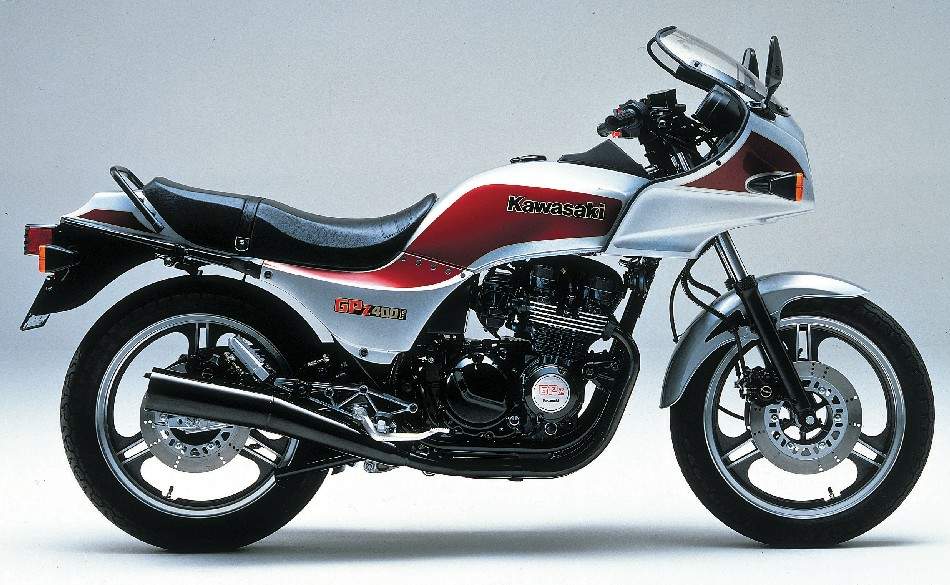 Мотоцикл Kawasaki GPz 400F 1983