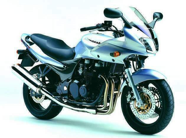 Мотоцикл Kawasaki ZR-7S 2002