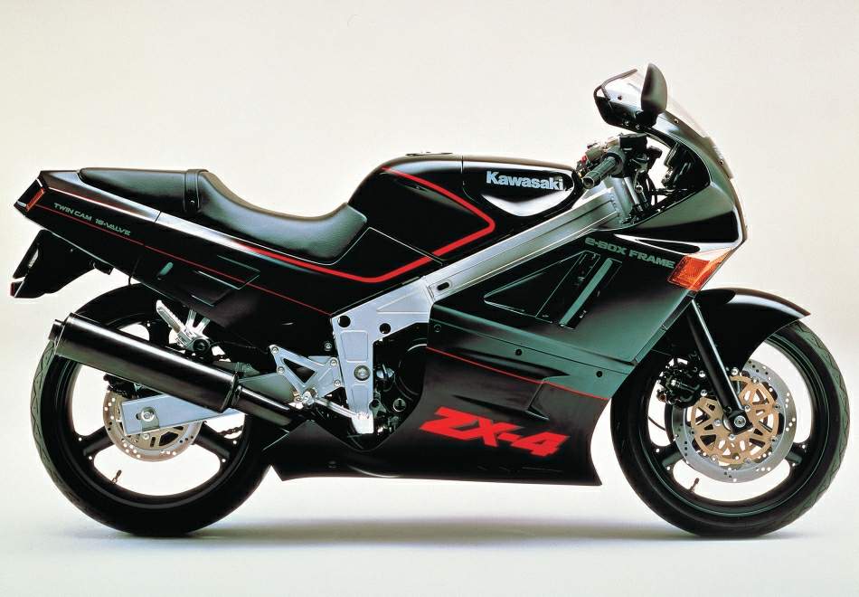 Мотоцикл Kawasaki ZX-4 F3 1988