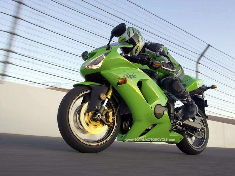 Мотоцикл Kawasaki ZX-6RR Ninja Homologation Special 2005 фото
