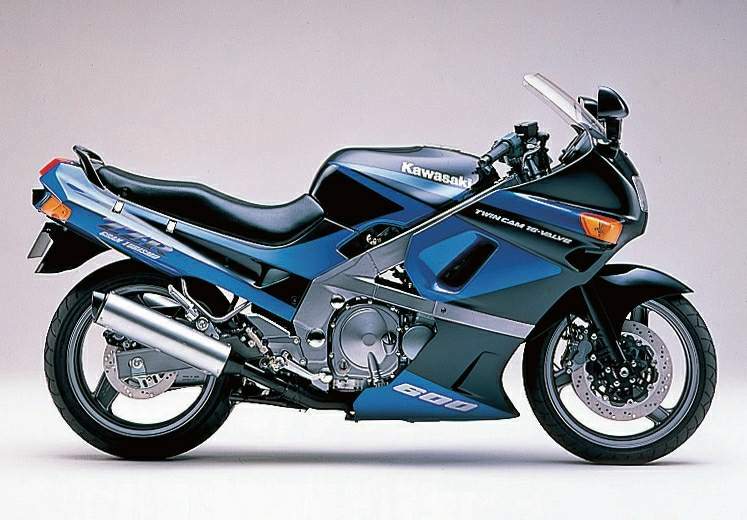 Мотоцикл Kawasaki ZZ-R 600 1990