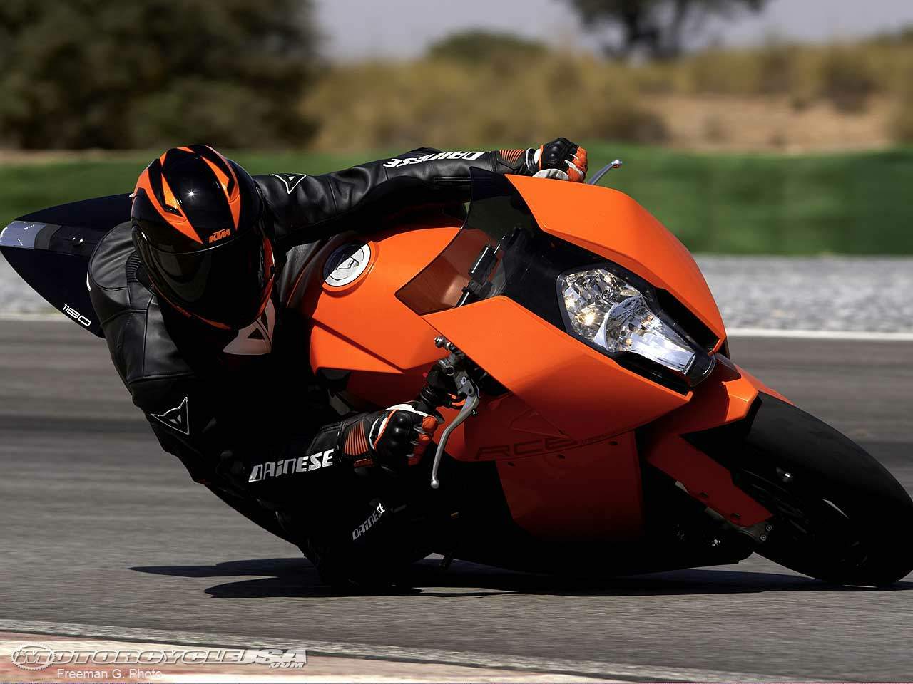 Мотоцикл KTM RC8 1190 2008