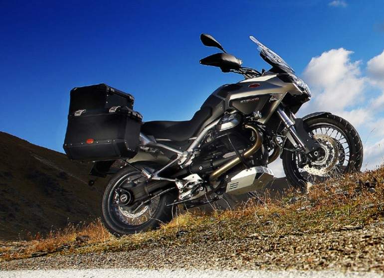 Мотоцикл Moto Guzzi Stelvio 1200 NTX 2010