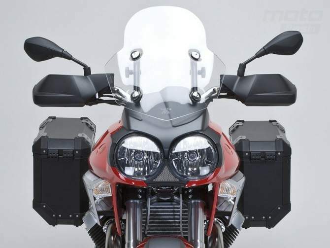 Мотоцикл Moto Guzzi Stelvio 1200 2010