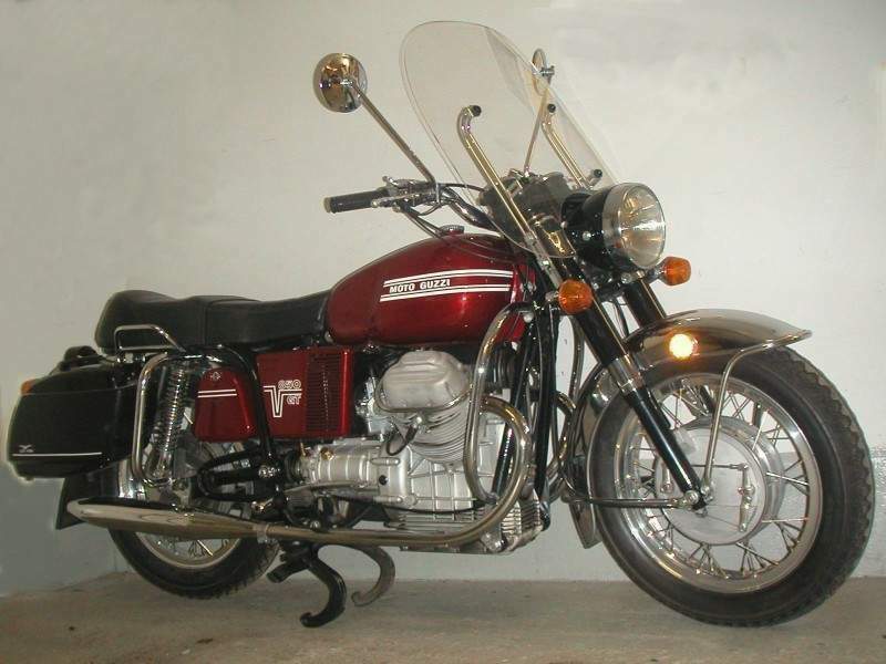 Мотоцикл Moto Guzzi V 7 850GT 1972 фото